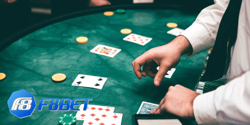 Game Phỏm online F8bet
